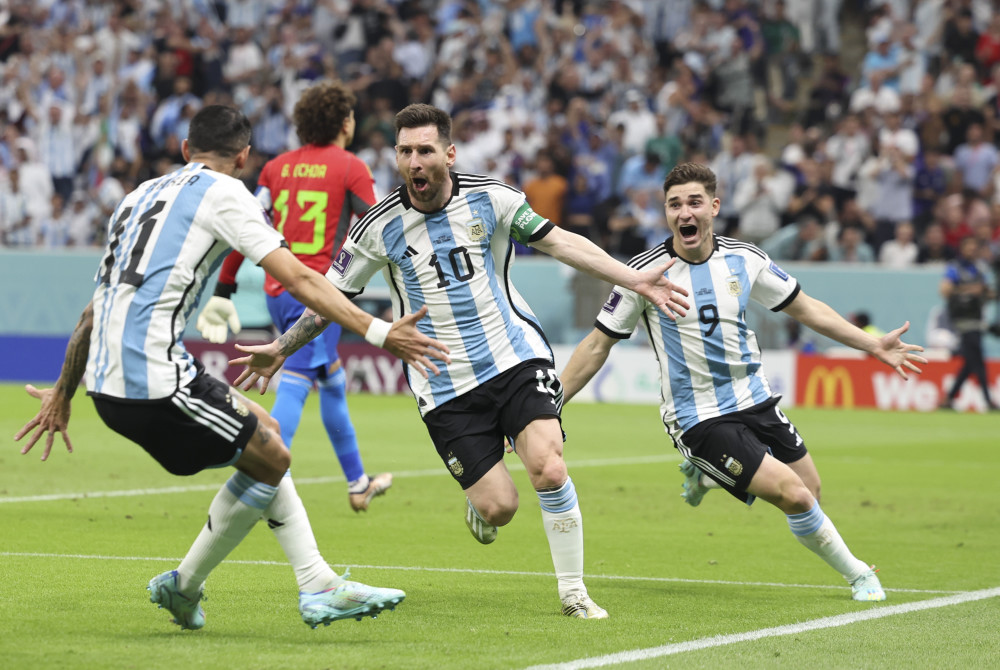 这位中国足 这位中国足