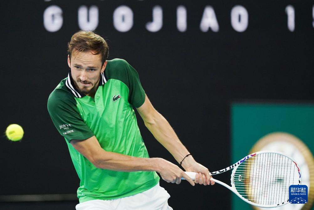 仅展现出人 仅展现出人