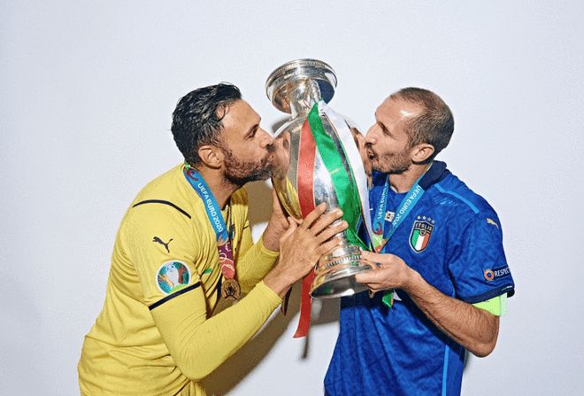 个令人敬佩 个令人敬佩